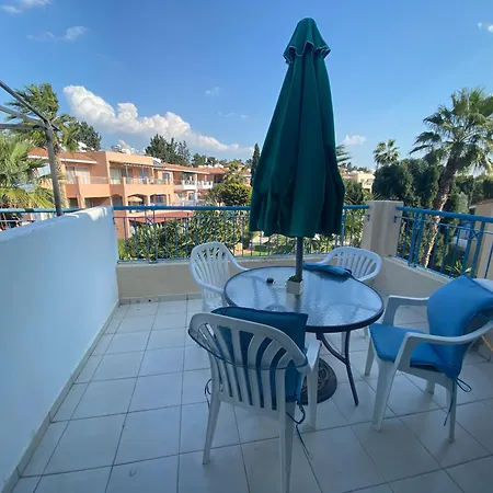 Paradise 1 Bedroom Πάφος